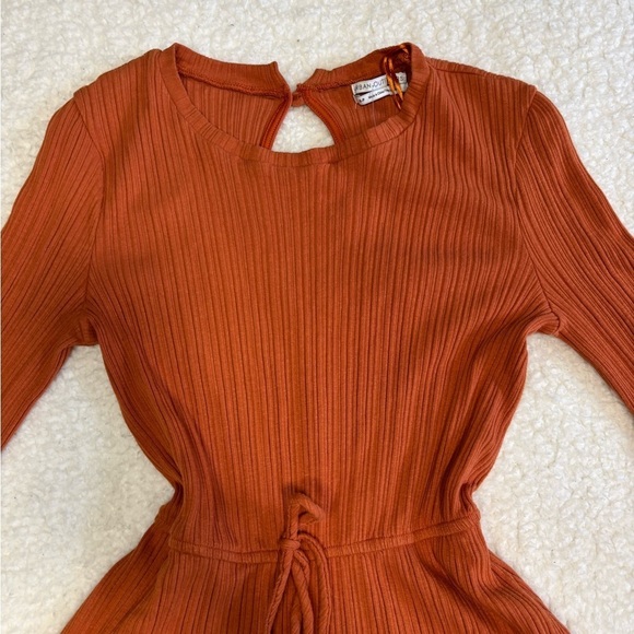 Urban Outfitters Women Orange Knit Long Sleeve Romper NWT - Picture 3 of 12